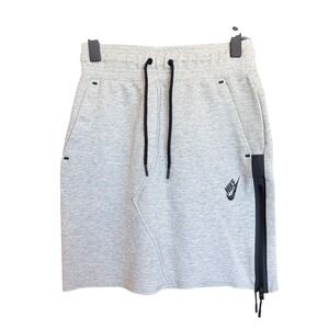 Nike Sportwear Tech Fleece Slim Fit Skirt XS Heather Grey Side Zip Athleisure